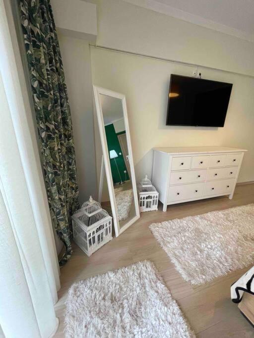 Super Luxury City Center Stay เทสซาโลนิกิ ภายนอก รูปภาพ